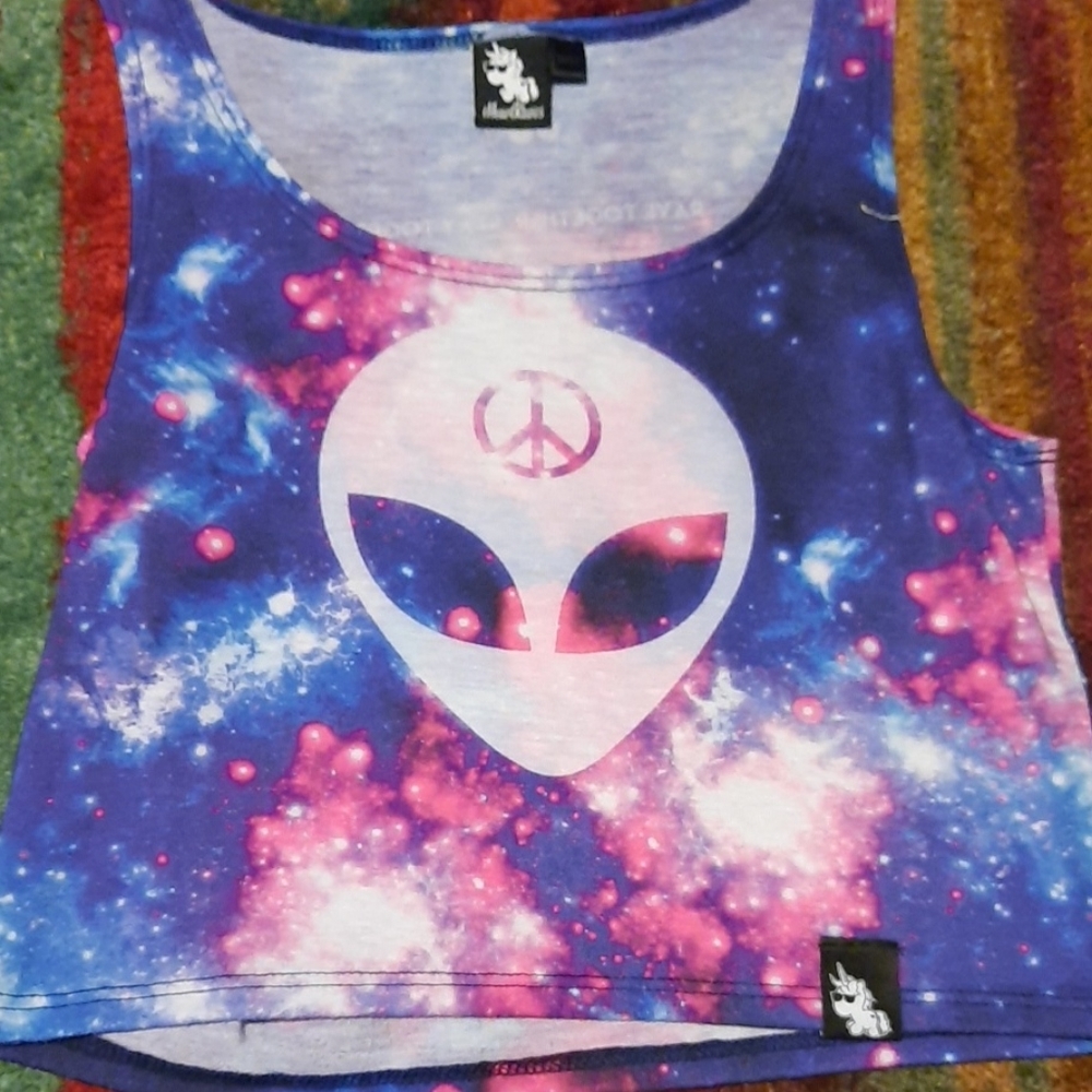 Xs iheart raver crop top